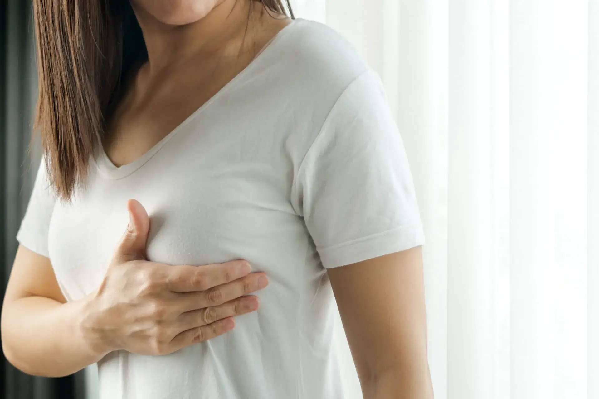女生們必看2大胸部問題，乳腺增生、結節、乳房脹痛隨時影響乳房健康